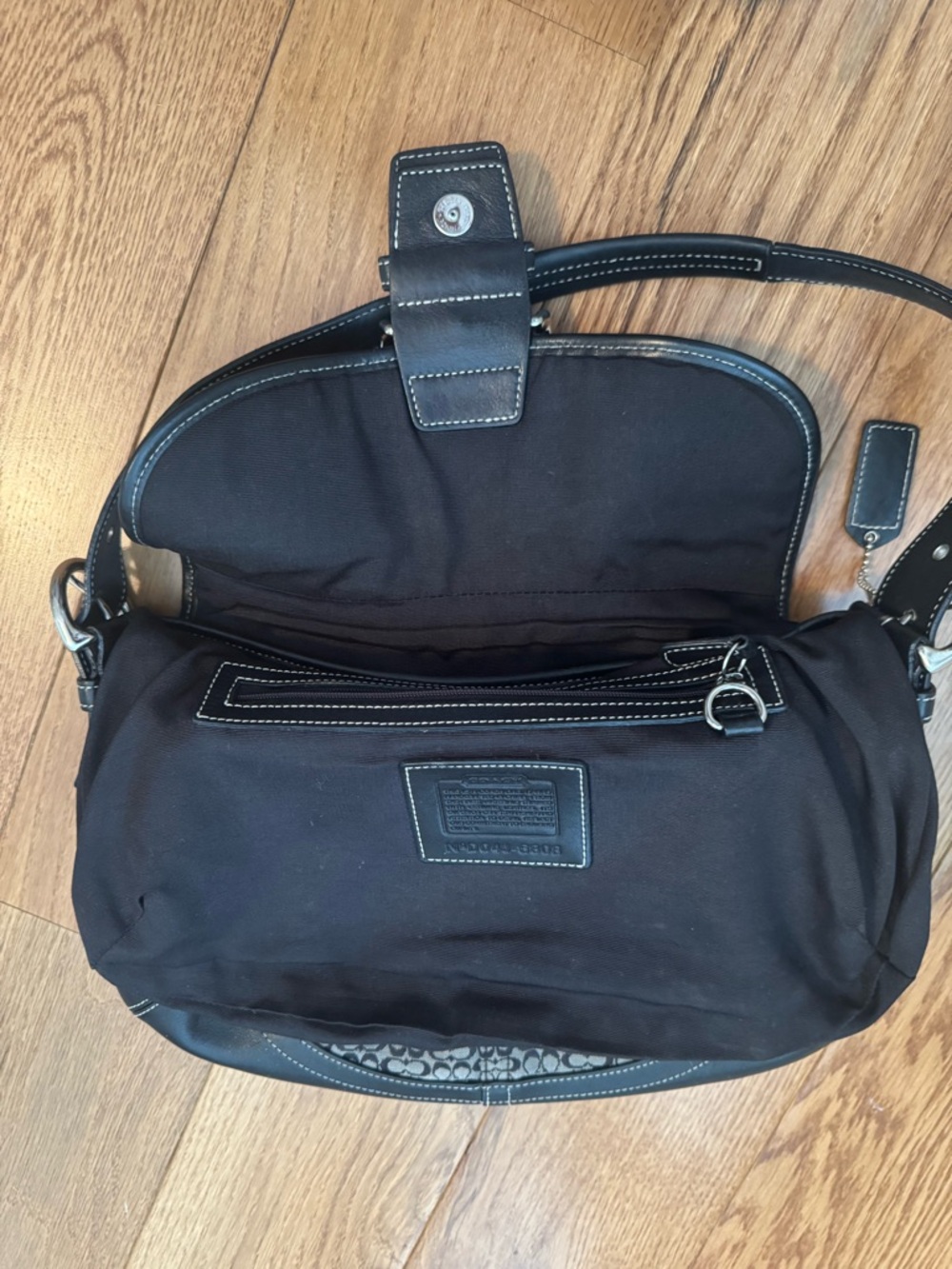 SOLD! Do not purchase! Black and Gray Coach Soho Shouder bag - Picture 10 of 12